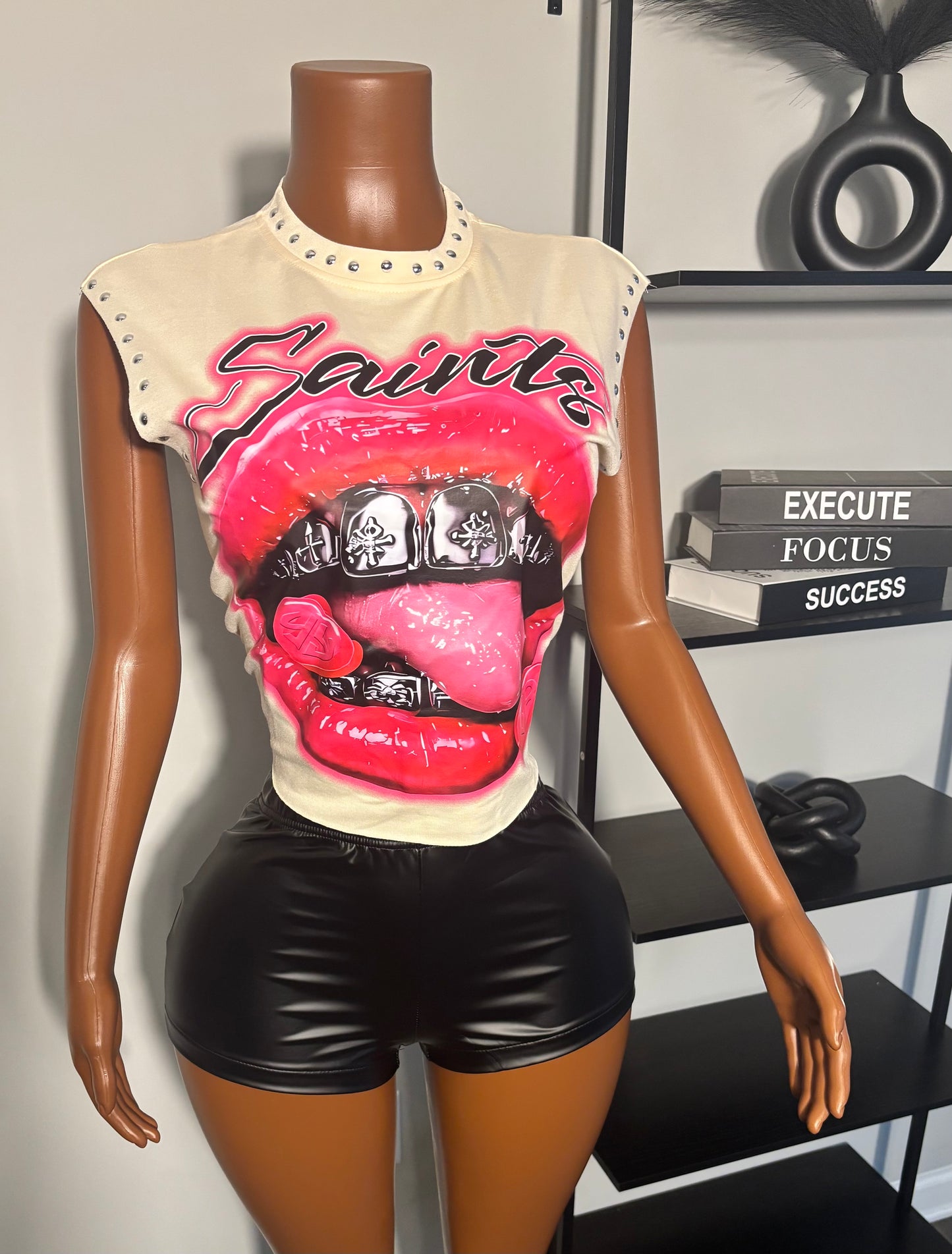 Lorae 2 piece set